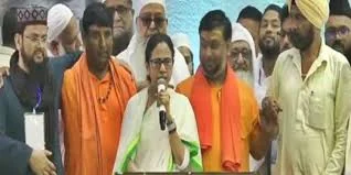 Murshidabad violence CM Mamata Banerjee announces compensation for kin of victims