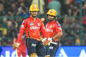 IPL 2025: Shepherd replaces Livingstone as RCB opt to bowl first against PBKS