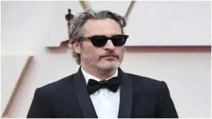 Joaquin Phoenix gets emotional during 5-Minute Cannes standing ovation for ‘Eddington’