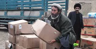 India sends humanitarian aid to Afghan refugees as Pak continues mass deportations