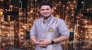 If we keep raising doubts, when will we celebrate our armed forces: Manoj Muntashir's swipe at Opposition