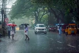 Monsoon sets in over Kerala ahead of schedule