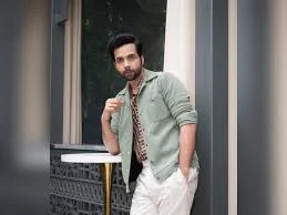Abhishek Banerjee: I like to completely believe in the character I’m playing