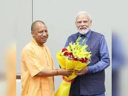 PM Modi greets CM Yogi on birthday, says he is tirelessly working to transform UP