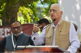 Rahul Gandhi is right, I follow his guidance for politics: Salman Khurshid on 'surrender' remark