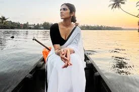 Prabhas was a fantastic conversationalist, says Malavika Mohanan