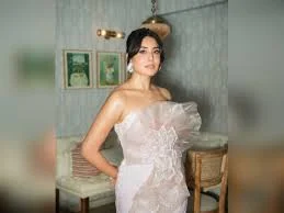 Kritika on Anusha Rizvi’s film: Special to be on set where women aren’t just in front of the camera