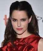 Emily Hampshire (Canadian actress) Bio, Facts.