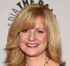 Bonnie Hunt (American actress) Bio, Facts.