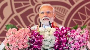 Only focus on Parivar ka Saath, Parivar ka Vikas: PM Modi's swipe at Opposition in Varanasi