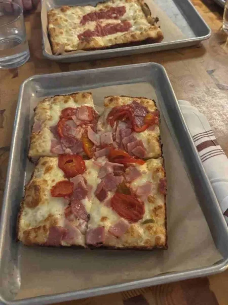 25 Random Food Pics and Photos of Meals