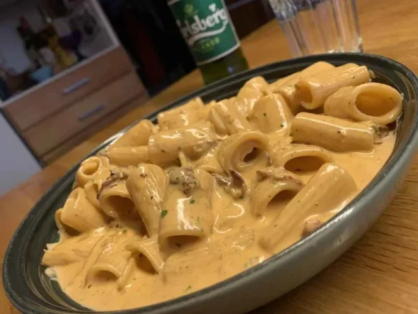 25 Random Food Pics and Photos of Meals